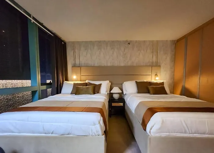 Apartment Luxestaysmnl Elegant Family 2br Poolgym 400mbps Wifi Netflx Amazing View Manila