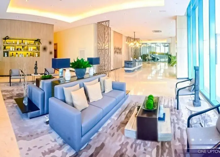 Luxestaysmnl Elegant Family 2br Poolgym 400mbps Wifi Netflx Amazing View * Manila