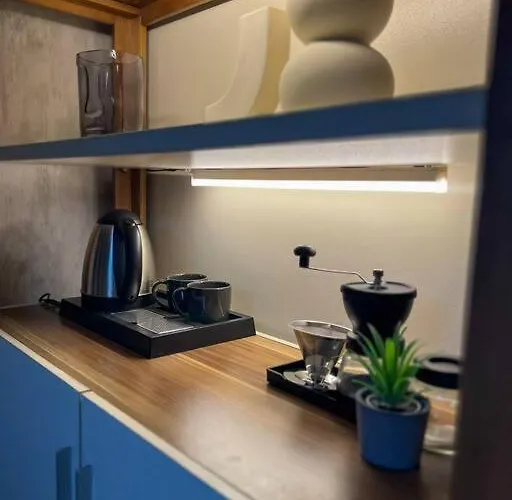Luxestaysmnl Elegant Family 2br Poolgym 400mbps Wifi Netflx Amazing View * Manila