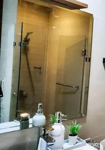 Luxestaysmnl Elegant Family 2br Poolgym 400mbps Wifi Netflx Amazing View Apartment *
