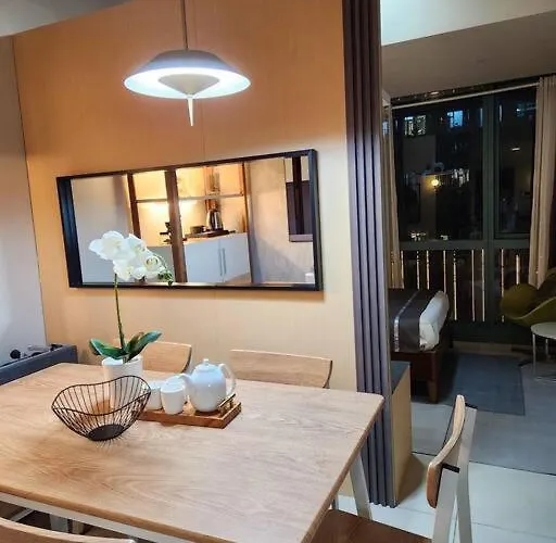Apartment Luxestaysmnl Elegant Family 2br Poolgym 400mbps Wifi Netflx Amazing View