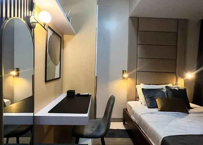 Luxestaysmnl Elegant Family 2br Poolgym 400mbps Wifi Netflx Amazing View