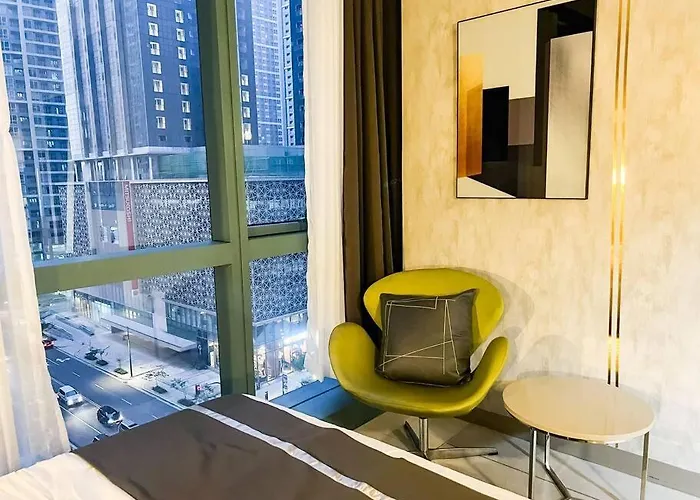 Luxestaysmnl Elegant Family 2br Poolgym 400mbps Wifi Netflx Amazing View Apartment Manila